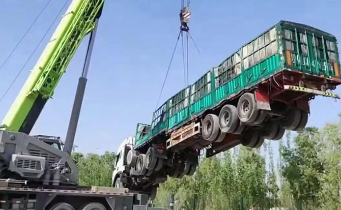 正宁道路脱困救援案例